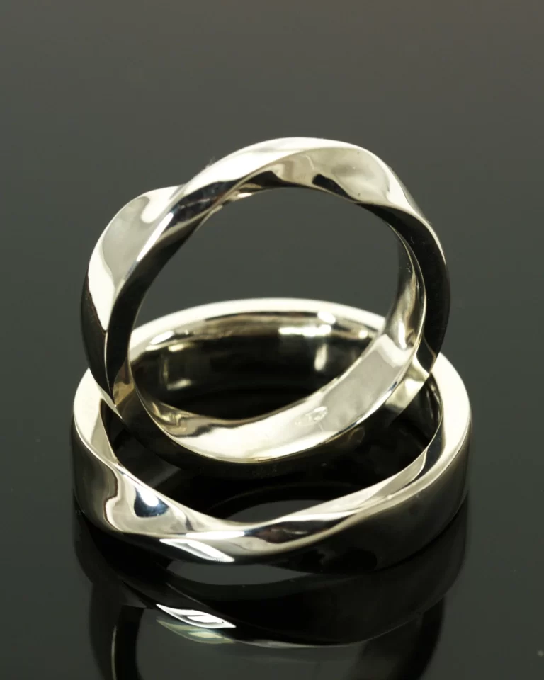 Personalizēti laulību gredzeni