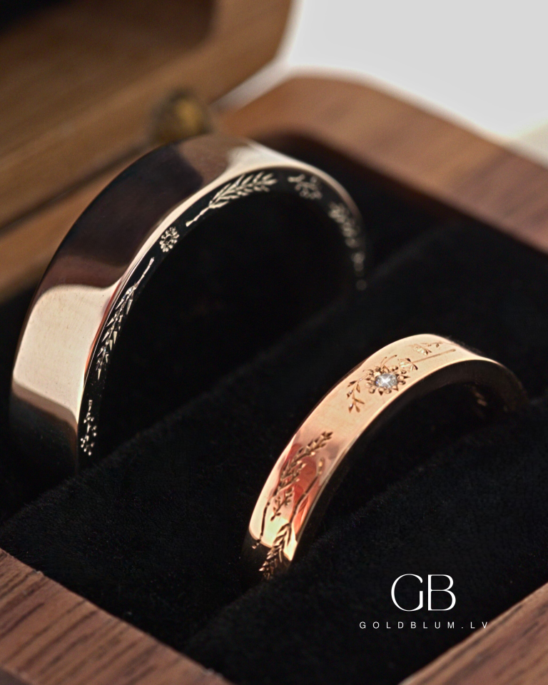 Zelta laulības gredzeni ar gravējumu