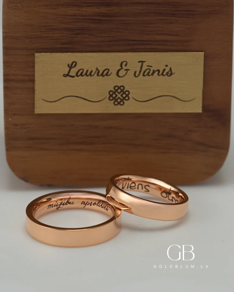 zelta laulības gredzeni