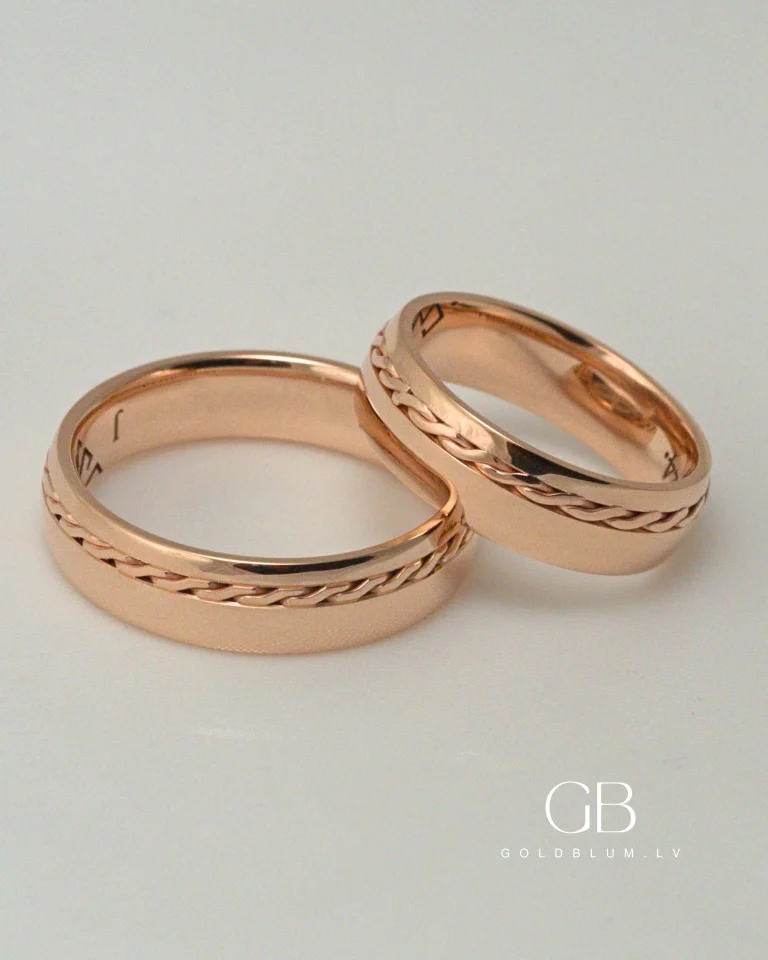 zelta laulības gredzeni