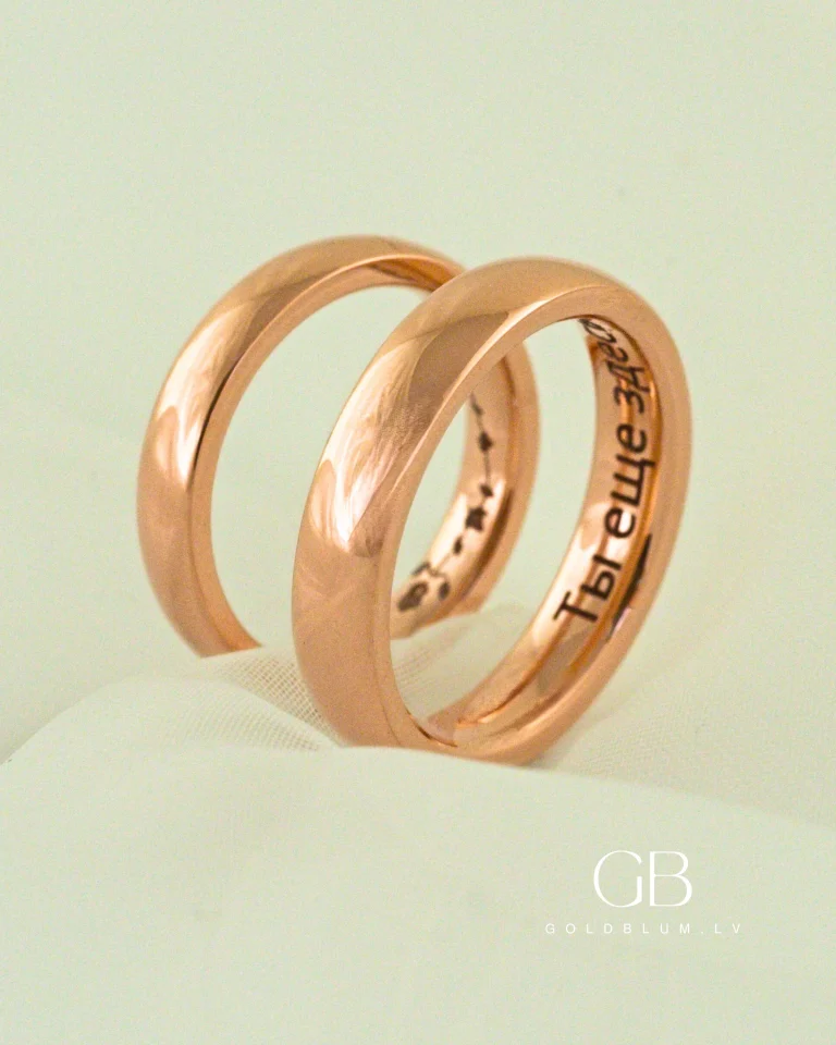 zelta laulības gredzeni