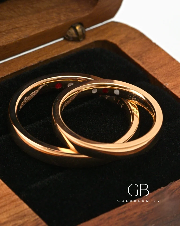 zelta laulības gredzeni