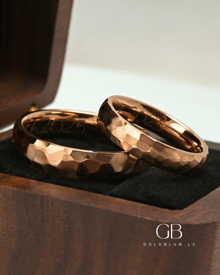 Gredzeni ar kaluma efektu