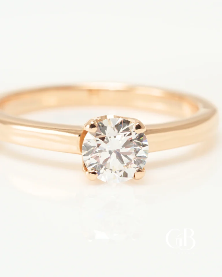 Saderināšanās gredzens ar 0.5 ct briljantu