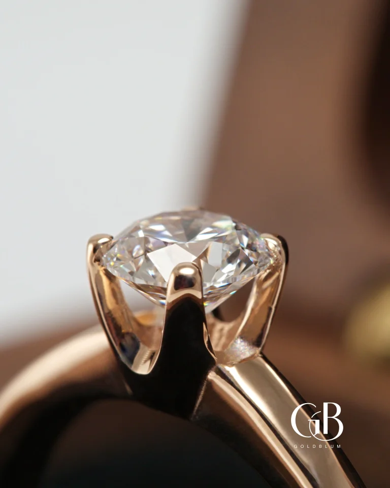 Saderināšanās gredzens ar 0.5 ct briljantu